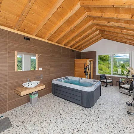 Beautiful In Ricice With Sauna